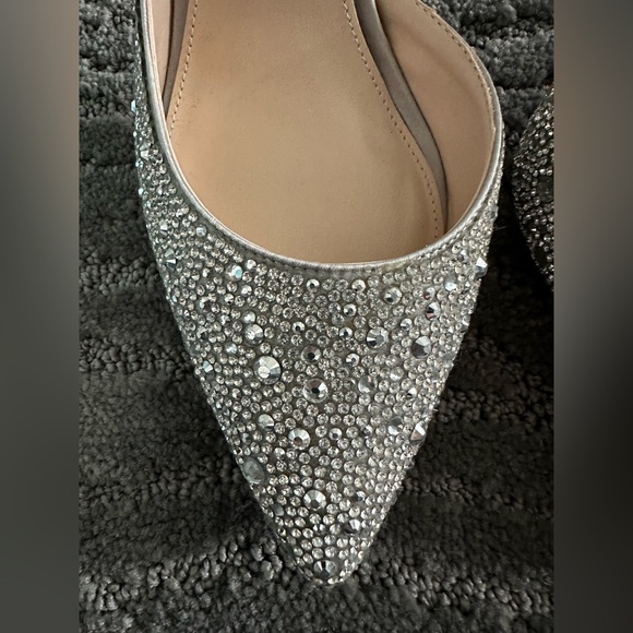 Blue by Betsey Johnson Hazil Jeweled Bridal Pointed Toe Stiletto Pumps size 9 - Picture 10 of 14